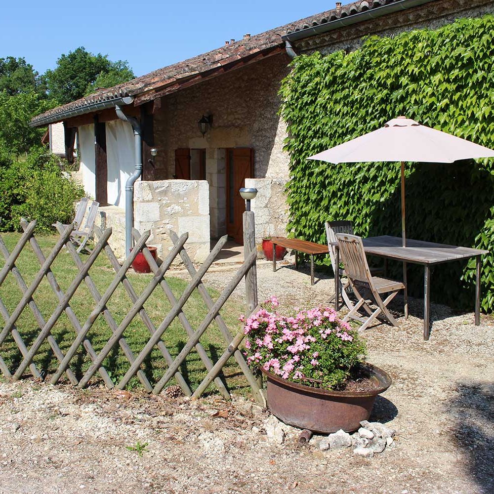 Jardin gite Charme vacances Vignal Monflanquin